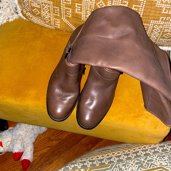 Coach Cecelia Dress Boots New never worn - Picture 4 of 11